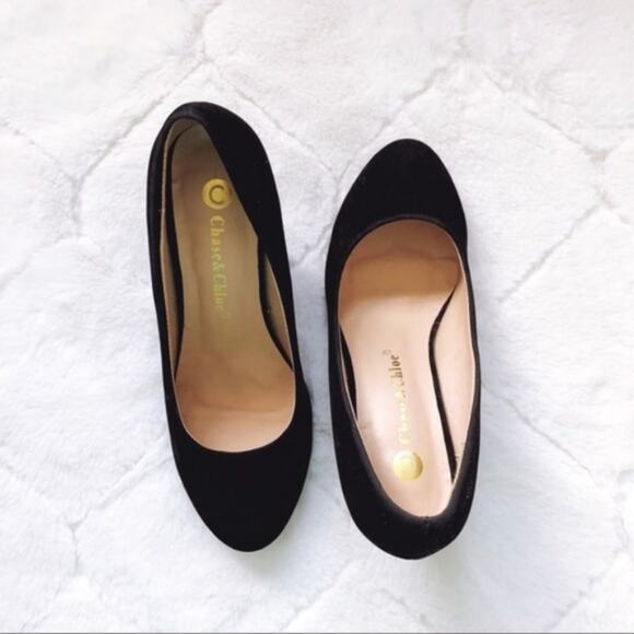 Chase + Chloe Black Velvet Heels - Picture 5 of 6